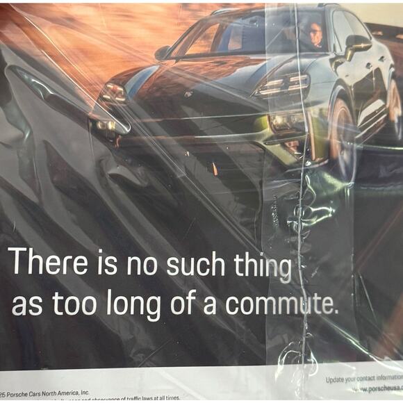 Porsche Christophorus Magazine #415 2/2025 Adventures Lifestyle Macan SEALED - Picture 3 of 3